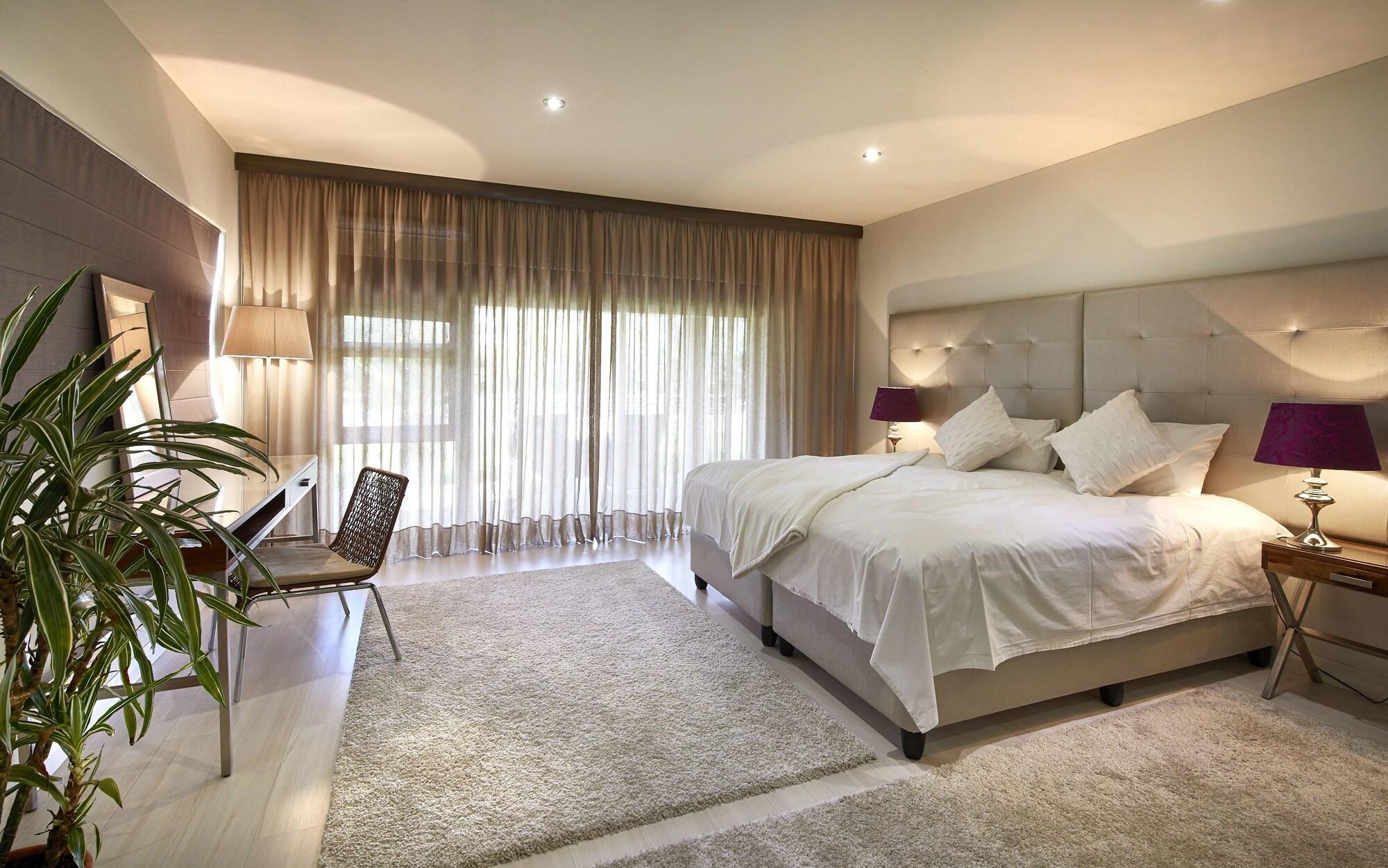 Dynasty Forest Sandown Self Catering Hotel Johannesburg Exterior photo