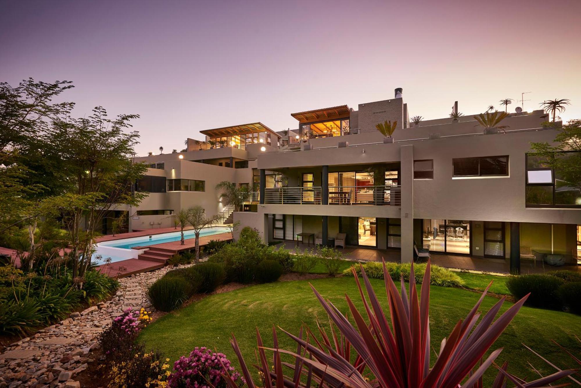 Dynasty Forest Sandown Self Catering Hotel Johannesburg Exterior photo