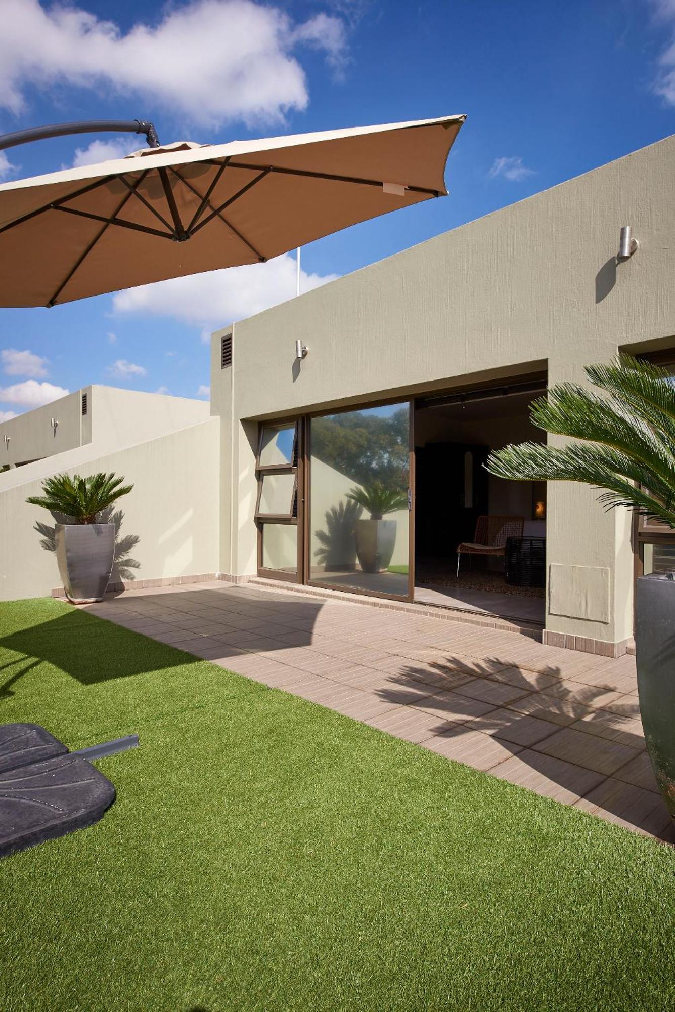 Dynasty Forest Sandown Self Catering Hotel Johannesburg Exterior photo